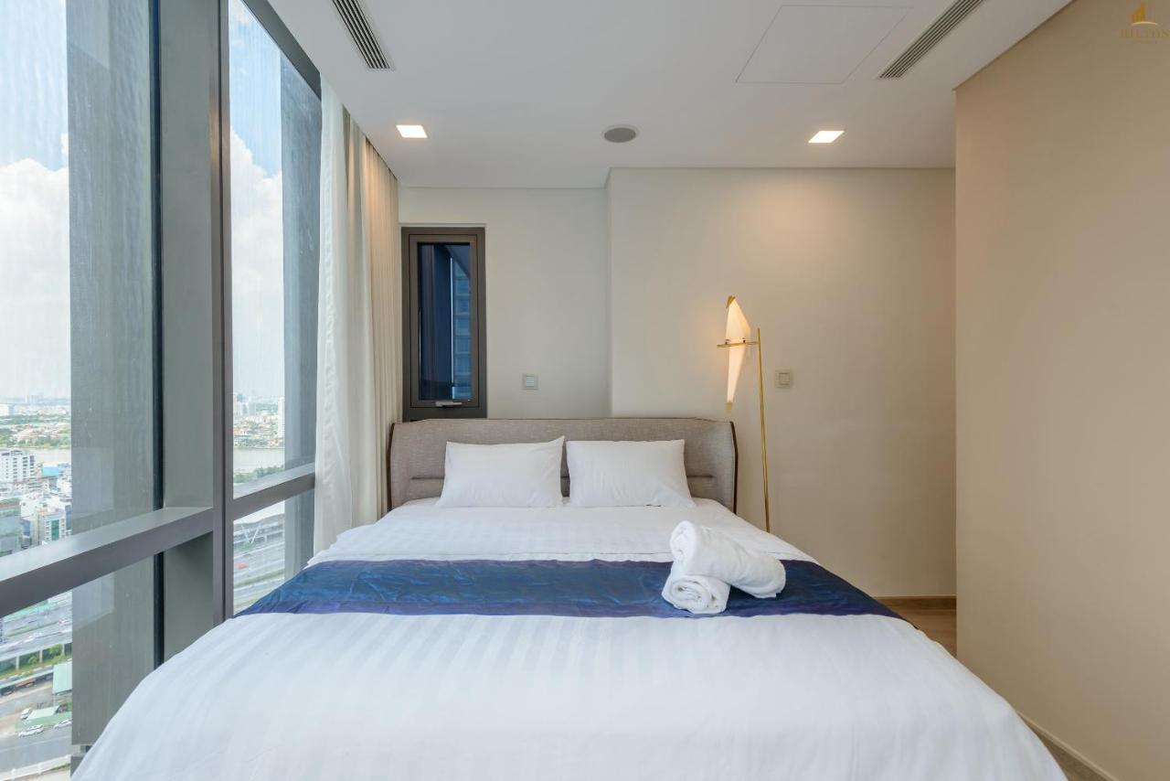 Hilton Residence - Landmark 81 Vinhomes Central Park Ho Chi Minh City Exterior photo