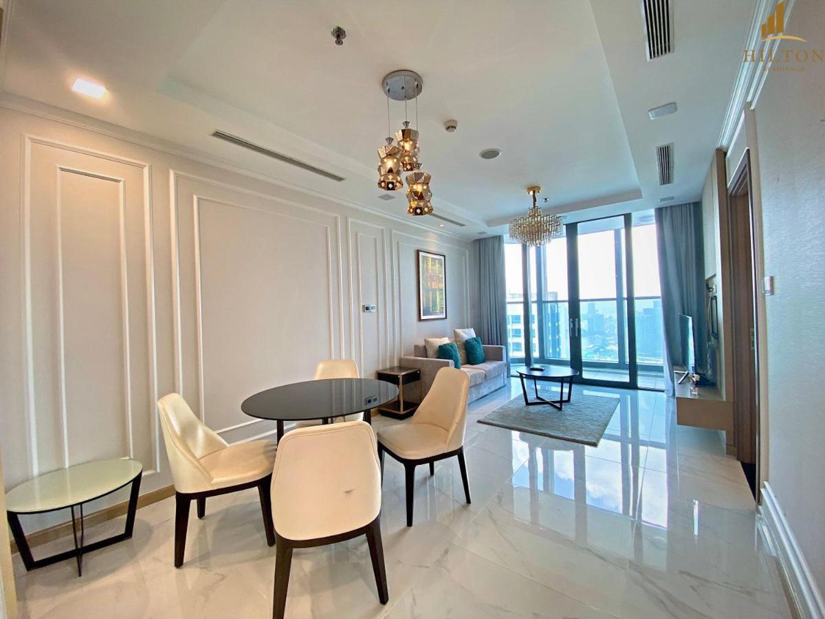 Hilton Residence - Landmark 81 Vinhomes Central Park Ho Chi Minh City Exterior photo